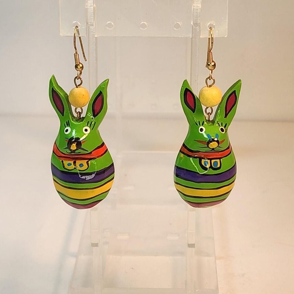 Green Painted Easter Bunny Earrings Dangle Whimsical Striped Vintage Y2K